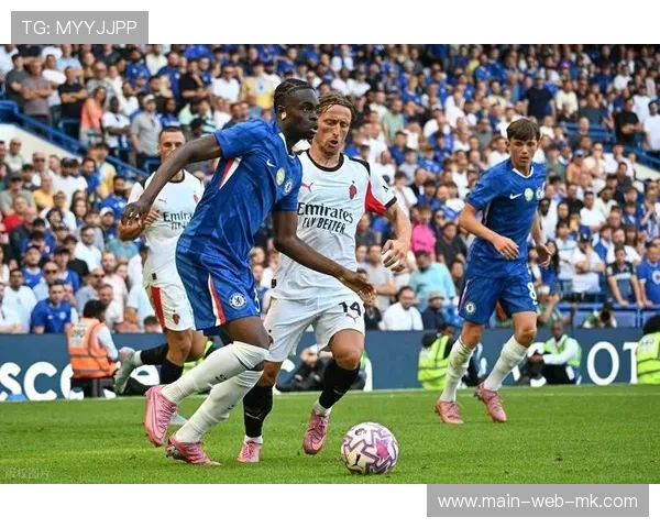 切尔西客场挑战水晶宫，历史交锋优势或影响战术部署