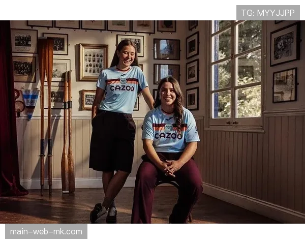 布伦特福德发布新赛季第二客场球衣,融入社区元素